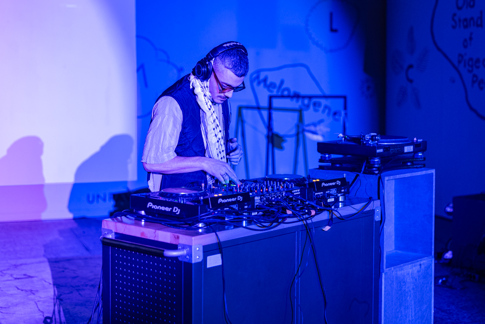DJ-Set von Ayham Allouch | Photo: Raisa Galore & Marvin Systermans