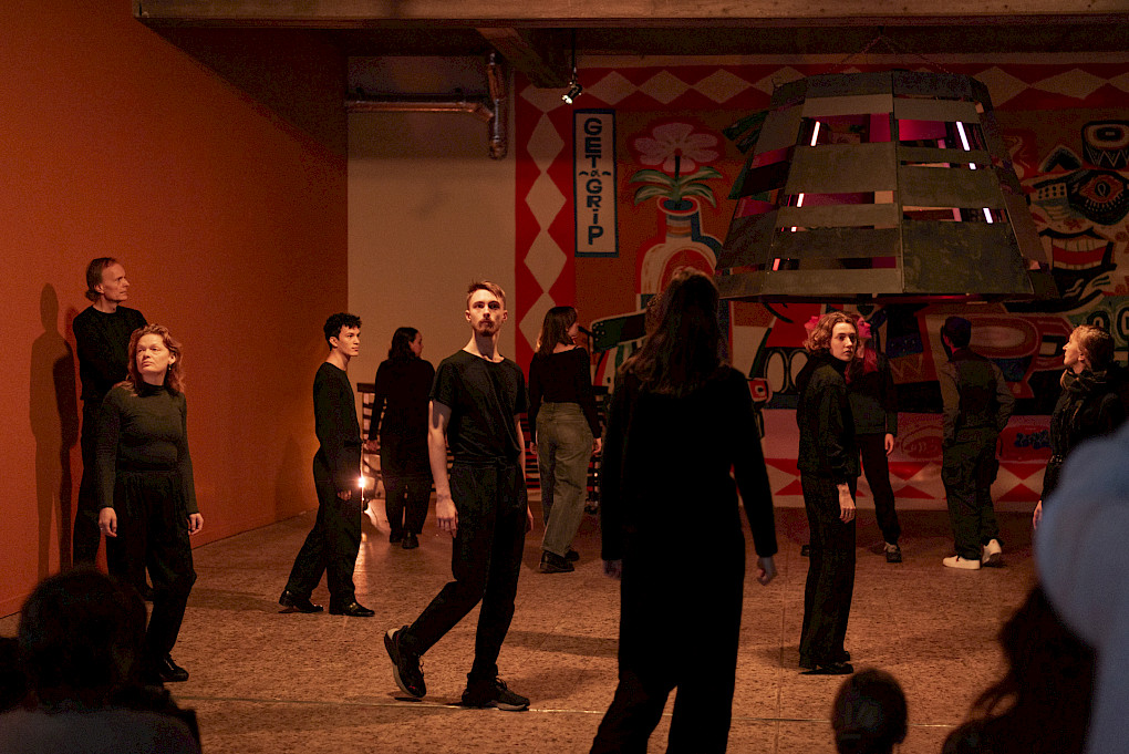 mit.mach.bühne / Ballhaus Prinzenallee   SCHULE DER DIKTATOREN | Photos: Raisa Galofre & Marvin Systermans
