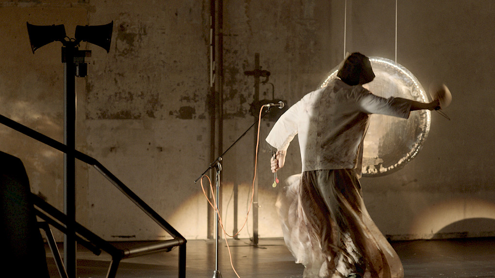Performance "After Hope" von Ilyich in den Sophiensælen im Frühjahr 2025 | Videostill