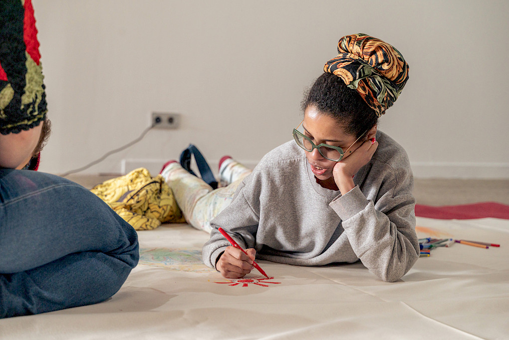 Social Mapping-Session bei SAVVY Contemporary, Berlin, Februar 2026. Oscar Murillo, 2026. Mit freundlicher Genehmigung des Künstlers. Photo Copyright: ©Matthew Hansen